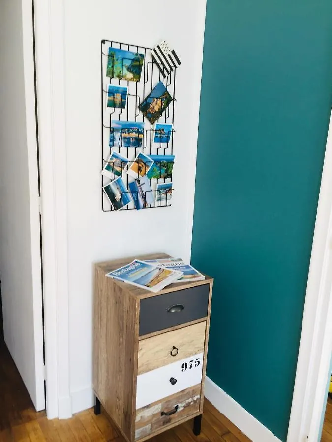 アパート Charmant T2 Proche Gare, Avec La Fibre Et Jardin ロリアン